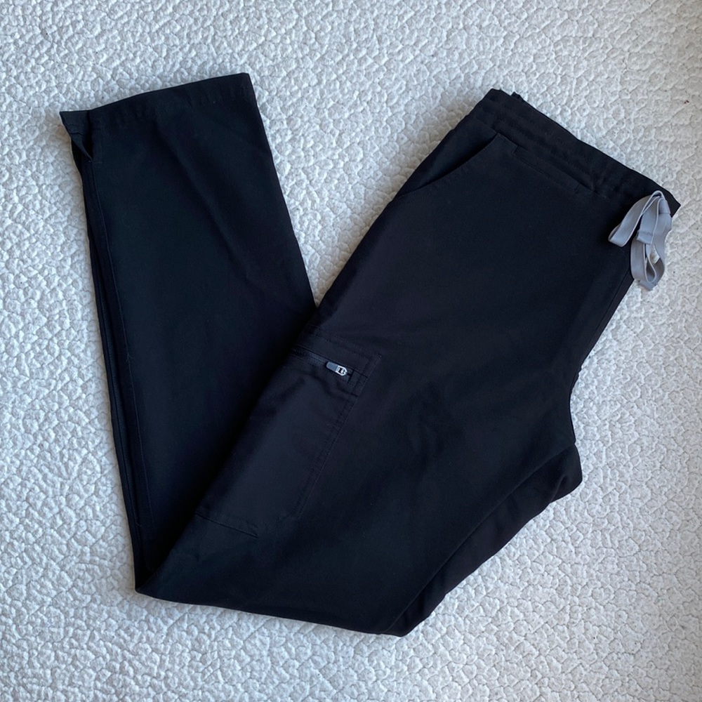 Women’s FIGS Yola Skinny Scrub Pants
